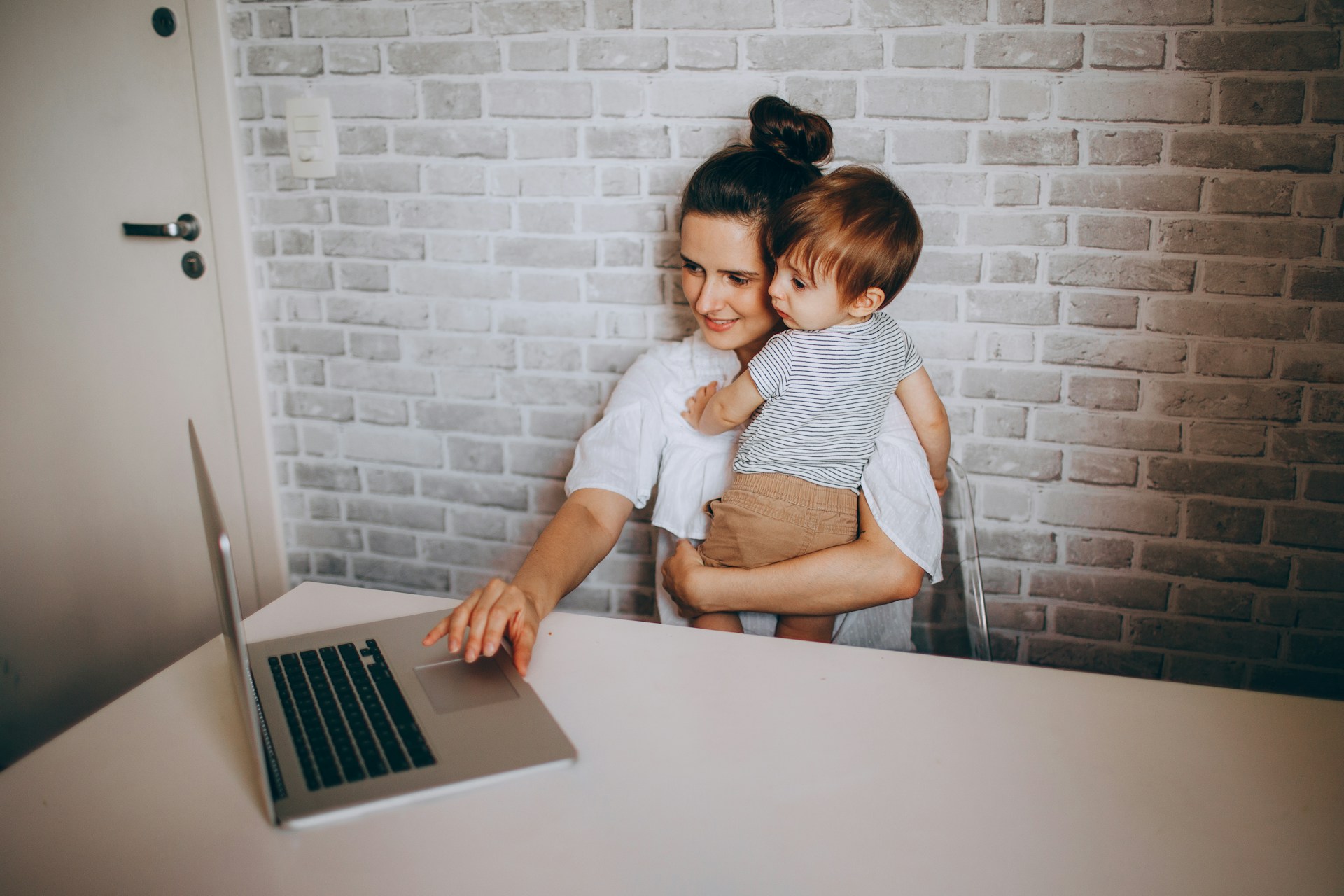A more thoughtful way to shop for family life.